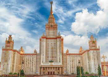 Эра сталинских высоток и восстановления городов: советский