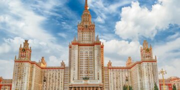 Эра сталинских высоток и восстановления городов: советский