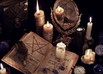 «Гражданин, предъявите крестик»: поклонников сатаны впервые запретили в России