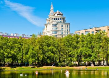 Индекс миллиона: доступность элитного жилья в Москве упала на четверть