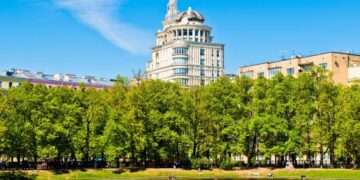 Индекс миллиона: доступность элитного жилья в Москве упала на четверть