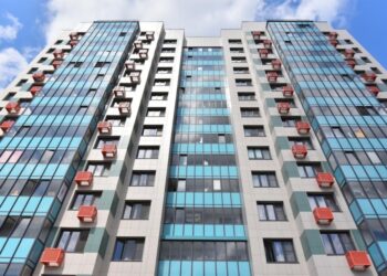 Какое жилье можно купить у города. Топ-5 доступных вариантов квартир