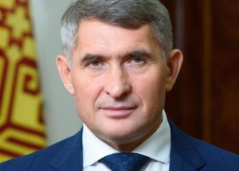 Николаев подал документы для регистрации кандидатом на выборах в Чувашии