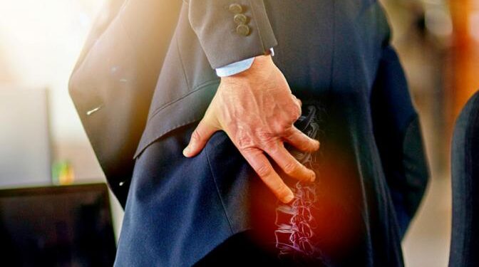 Почему мужчины переносят остеопороз тяжелее женщин: 5 скрытых признаков заболевания