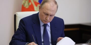 Путин назначил нового посла России в Польше