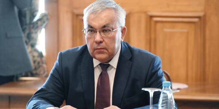 Путин продлил срок службы замглавы МИД Вершинину