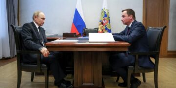 Путин встретился с губернатором Архангельской области