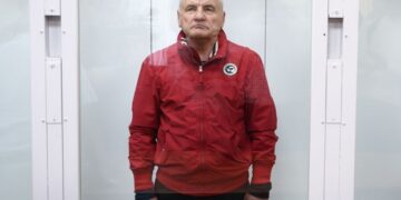 «С мебелью и сантехникой». Бывший замминистра обороны украл деньги, чтобы построить дачу