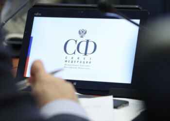 Совет Федерации открыл канал в мессенджере Max