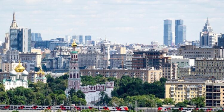 В «Домклик» оценили рост цен и предложения жилья в аренду в