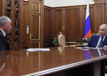 Володин поблагодарил Путина за внимание к работе Госдумы