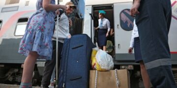 Задержаны более 60 поездов. Атаки беспилотников создали коллапс на юге России