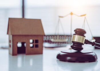 Что изменится в законах о недвижимости и ЖКХ в августе