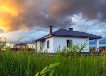 «Домклик» снизил стоимость сервиса «Регистрация и расчеты»: условия