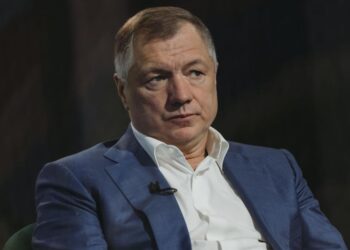 Хуснуллин заявил, что рыночная ипотека почти перестала существовать