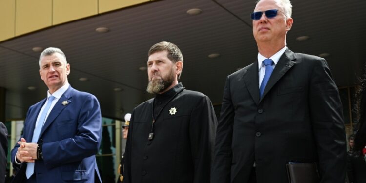 Кадыров и Дмитриев участвуют в переговорах президентов России и ОАЭ