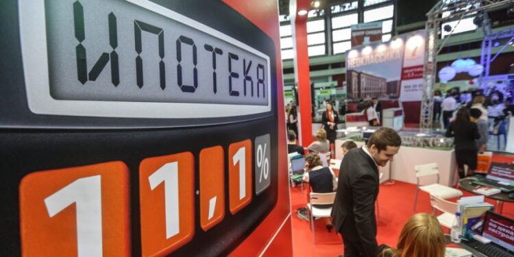 Как рефинансировать ипотеку и стоит ли это делать в 2025 году