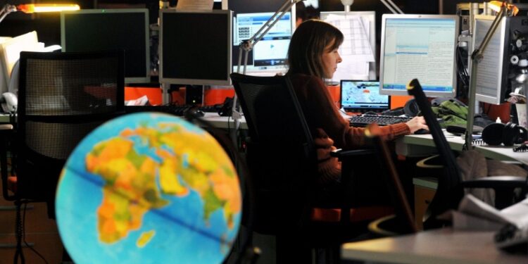 Около 170 госкомпаний могут переехать в регионы из Москвы, пишут СМИ