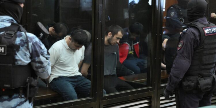 Откупиться тысячей рублей: фигурант дела о теракте в «Крокусе» хочет смягчить приговор