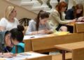 Платный прием в вузах ограничат с 1 сентября. Число мест будет устанавливать государство
