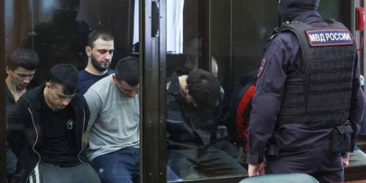 «Расстрелять их на месте»: в Москве начался судебный процесс по делу о теракте в «Крокусе»