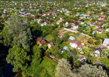 Росреестр разъяснил, что запрещено строить на даче