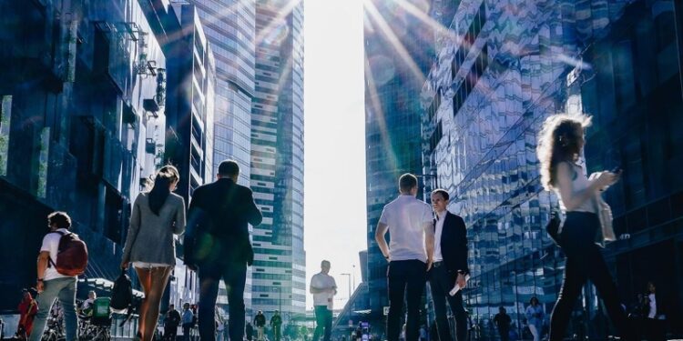 Росстат сообщил о замедлении роста российской экономики