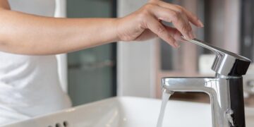 С должников за тепло и горячую воду в Москве взыщут более ₽1 млрд