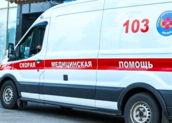 Сколько должны ехать, как спасают безнадежных, а кому откажут в госпитализации: главные вопросы о работе скорой помощи