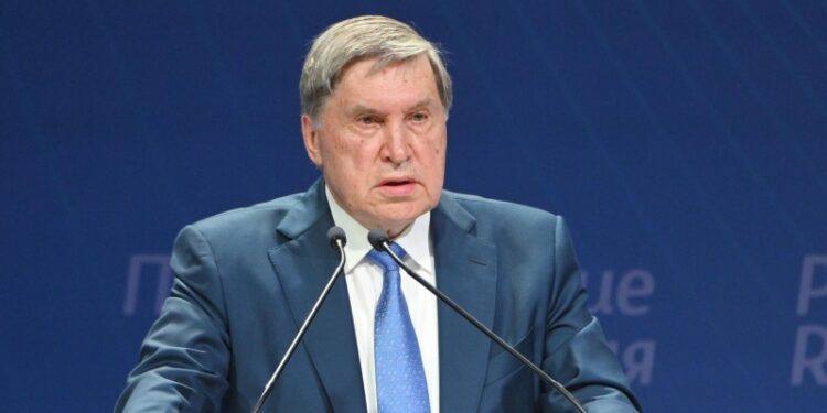 Ушаков рассказал о составе российской делегации на переговорах на Аляске