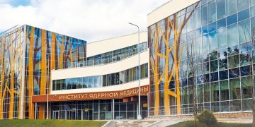 35 лет клинике академика Ройтберга: качество и эффективность лечения, проверенные временем