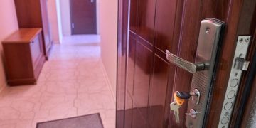 Греф предупредил о «катаклизме» при резком ужесточении льготной ипотеки