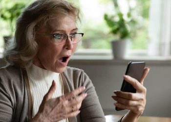 Как предлагают защитить россиян от телефонных мошенников с жильем