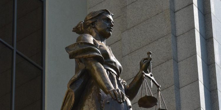 КС обязал власти изменить закон о валютном регулировании после иска ВТБ