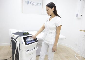 Почему полезно делать лазерную эпиляцию при гормональном дисбалансе и гирсутизме