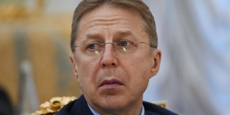 Путин освободил Лопатина от должности заместителя генпрокурора