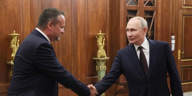 Путин примет с докладом министра транспорта Никитина