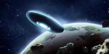 Режиссер Фарах заявил, что военные США тайно сбивали НЛО