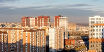 Риски застройщиков жилья не расплатиться по кредитам резко выросли за