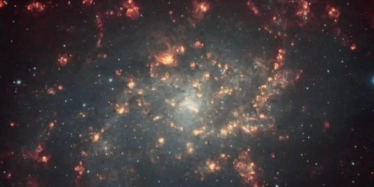 Ученые нашли «звездные ясли» в рукавах галактики Треугольника