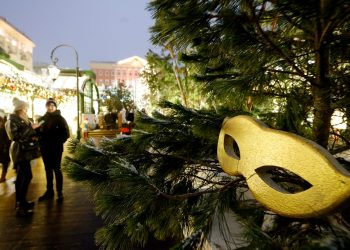 23 новогодние традиции разных стран мира