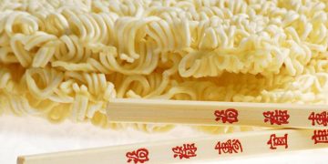 Будь лапшой! «Ролтон» отправляется на экспертизу