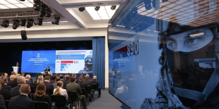 Число участников СВО среди кандидатов от ЕР будет расти, заявил Медведев