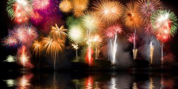Где можно и где нельзя запускать салют или фейерверк и есть ли штрафы