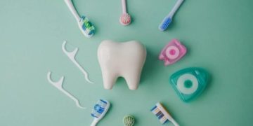 И чем будем чистить? Зубную щётку признали худшим средством гигиены рта