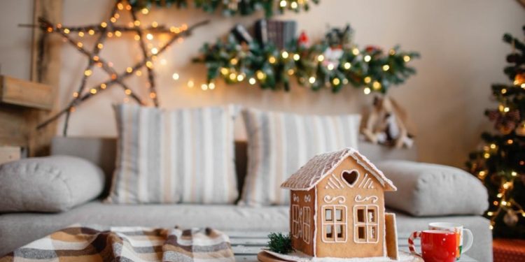 Как украсить квартиру к Новому году: идеи новогоднего интерьера — 2026