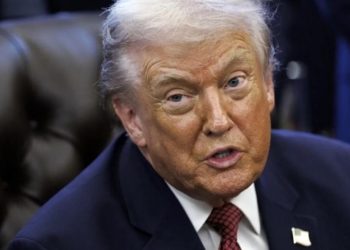 Майор ВС США Груш заявил, что Трамп знает о найденных останках пришельцев