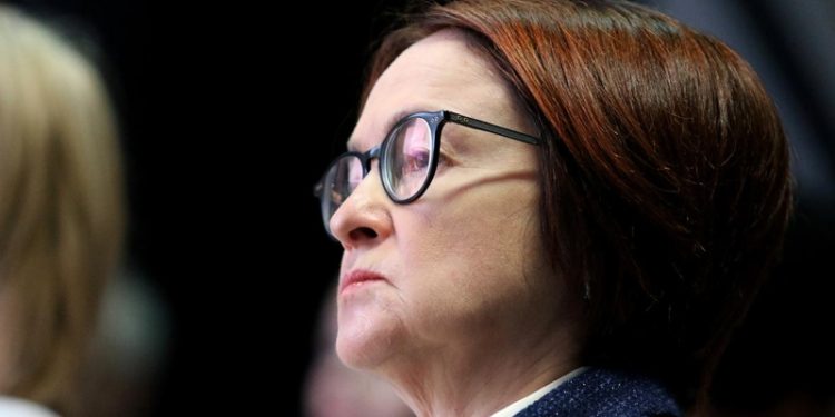 Набиуллина исключила снижение ключевой ставки «в режиме автопилота»