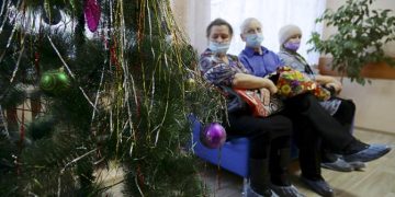 Новогодние праздники могут перейти в эпидемию