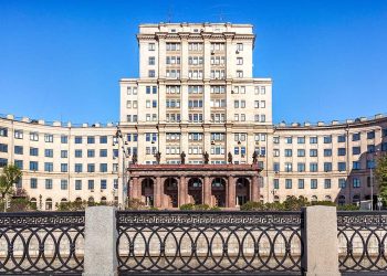 Переехать ради учебы: почему в Москве все чаще выбирают жилье у вузов